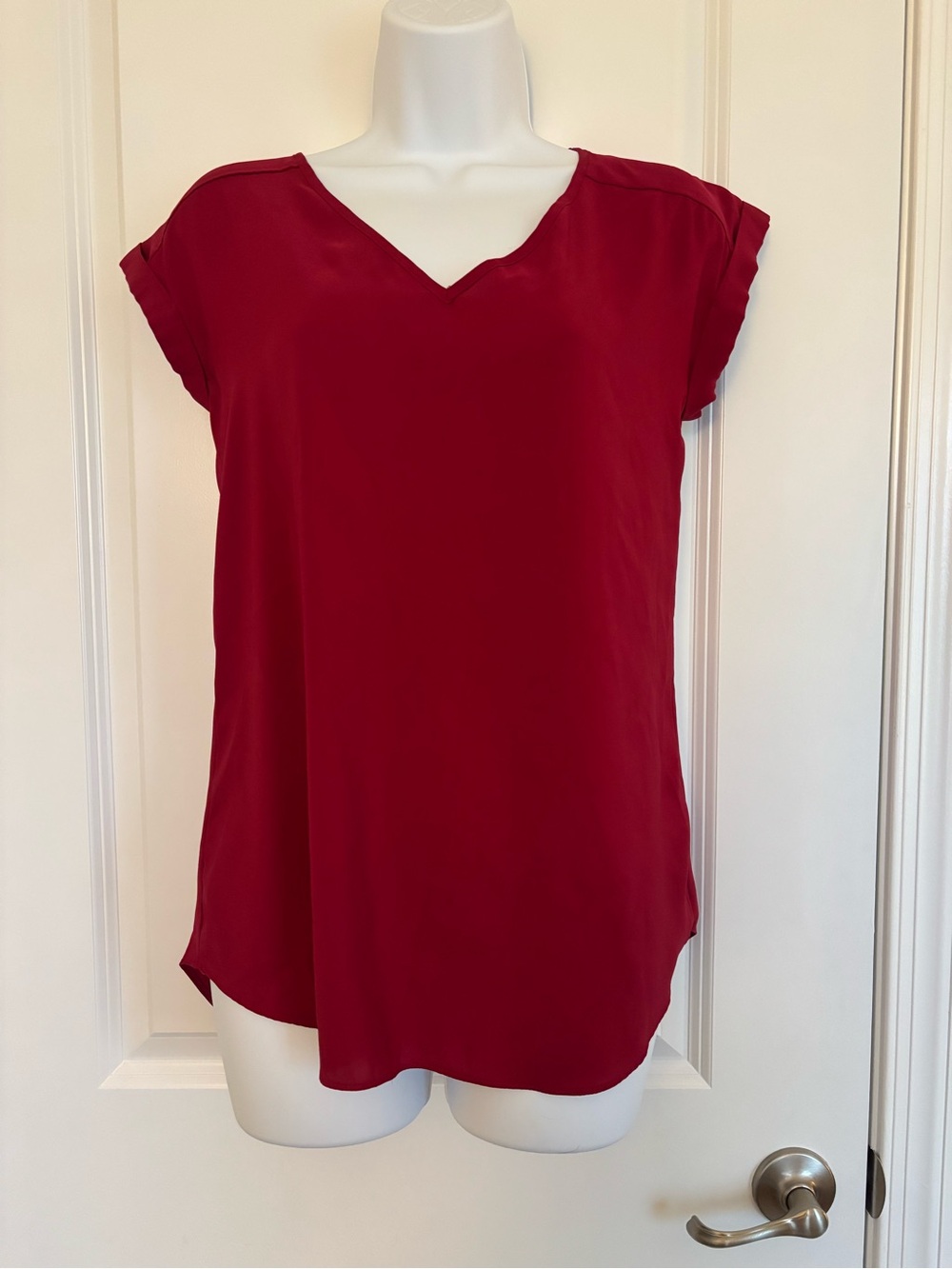 Express V-Neck Cap Sleeve Blouse - Red